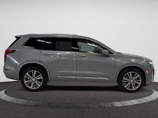 2024 Cadillac XT6 Premium Luxury AWD