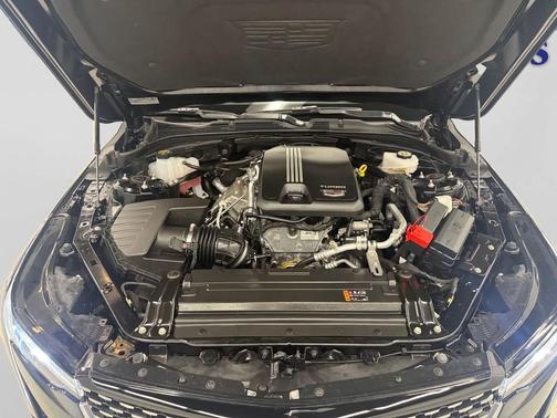 2025 Cadillac CT4 Premium Luxury RWD