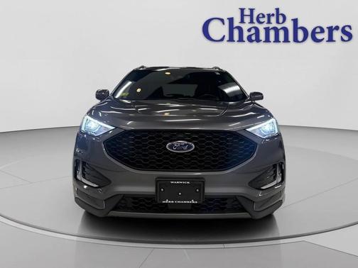 2022 Ford Edge ST Line
