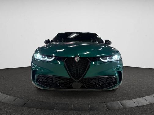 2024 Alfa Romeo Tonale Veloce EAWD