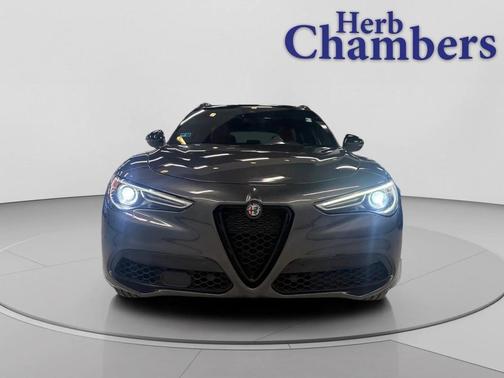 2022 Alfa Romeo Stelvio Ti