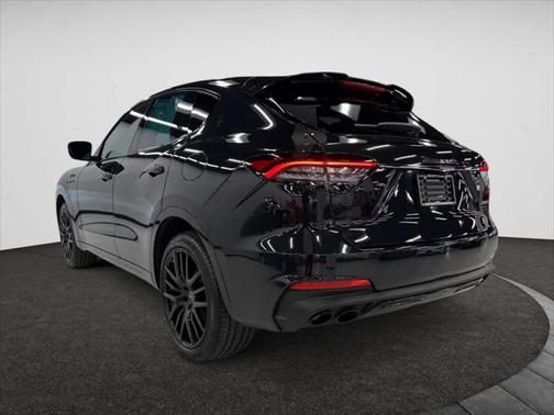 2023 Maserati Levante Modena
