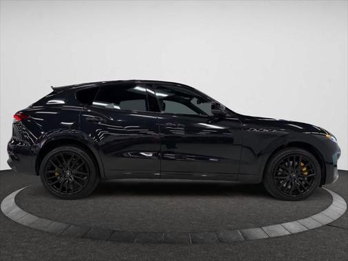 2023 Maserati Levante Modena