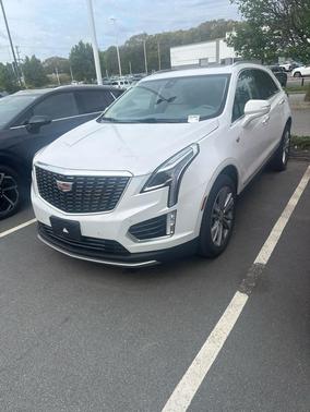 Crystal White Tricoat 2024 Cadillac XT5 Premium Luxury