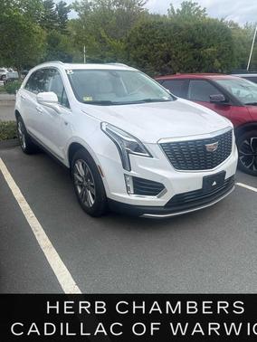 Crystal White Tricoat 2024 Cadillac XT5 Premium Luxury