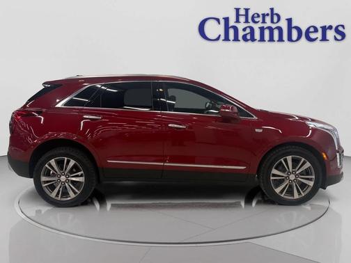 Red Horizon Tintcoat 2020 Cadillac XT5 Premium Luxury