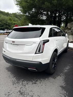 2022 Cadillac XT5 Sport