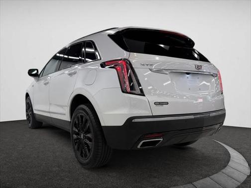 2022 Cadillac XT5 Sport