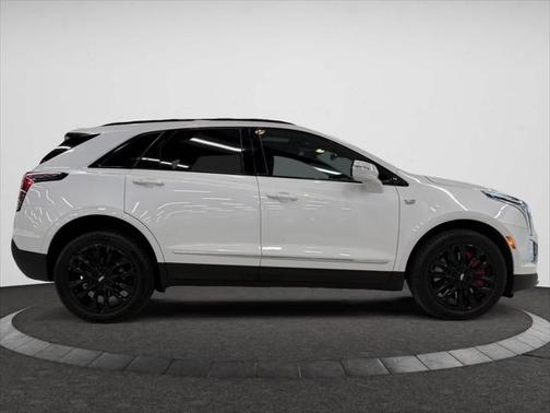 2022 Cadillac XT5 Sport
