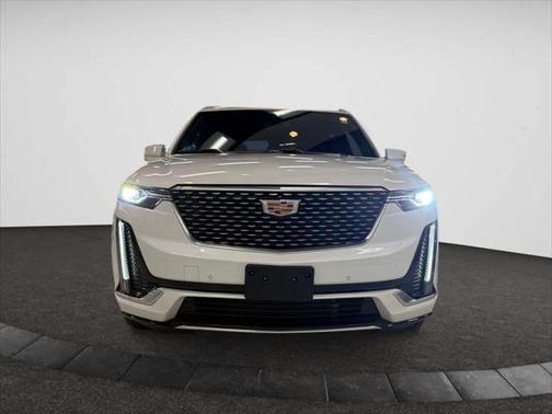 2023 Cadillac XT6 Premium Luxury AWD