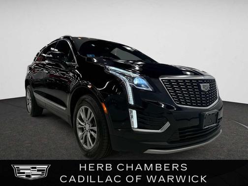 2022 Cadillac XT5 Premium Luxury
