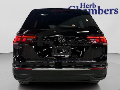 2022 Volkswagen Tiguan 2.0T SE 4MOTION