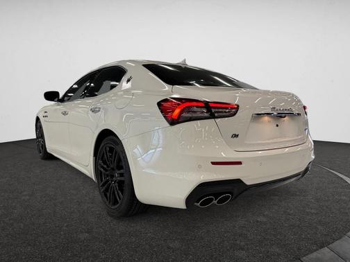 2024 Maserati Ghibli Modena Ultima Q4