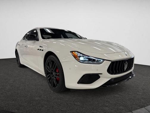 2024 Maserati Ghibli Modena Ultima Q4