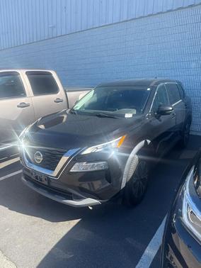 Black 2021 Nissan Rogue SV
