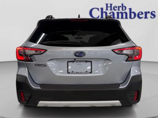 Magnetite Gray Metallic 2021 Subaru Outback Limited XT