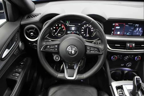 2022 Alfa Romeo Stelvio Ti