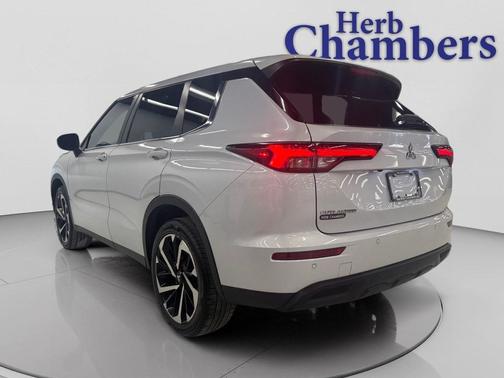 2022 Mitsubishi Outlander ES 2.5 S-AWC