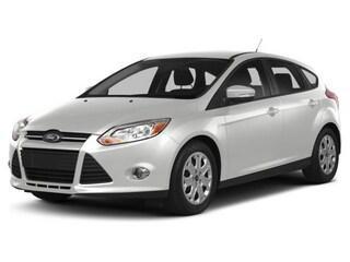 White 2014 Ford Focus SE