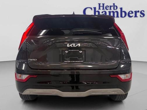 Graphite Gray 2024 Kia Niro EV Wind