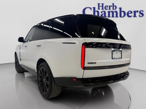 2023 Land Rover Range Rover P400 SE