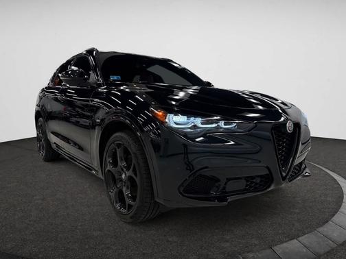 2024 Alfa Romeo Stelvio Veloce AWD
