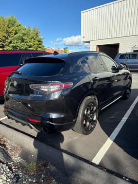 2024 Alfa Romeo Stelvio Veloce AWD