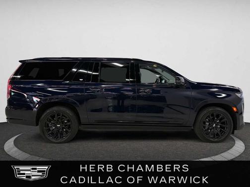 2024 Cadillac Escalade ESV Sport Platinum