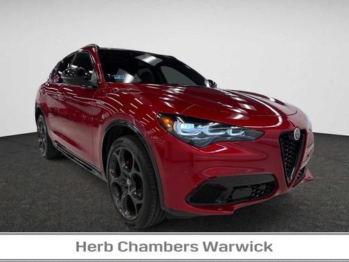 2024 Alfa Romeo Stelvio Veloce AWD