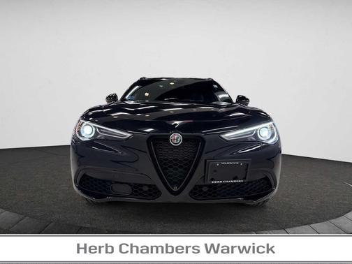 2023 Alfa Romeo Stelvio Veloce AWD