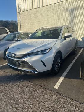 2021 Toyota Venza LE