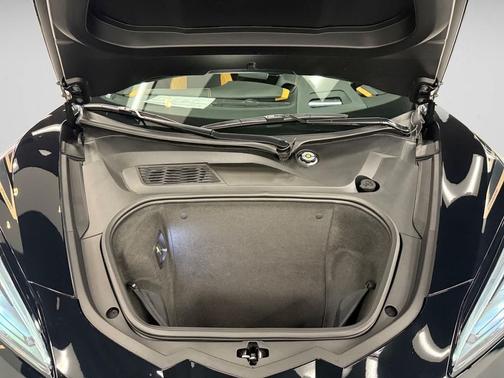 2025 Chevrolet Corvette Stingray w/2LT