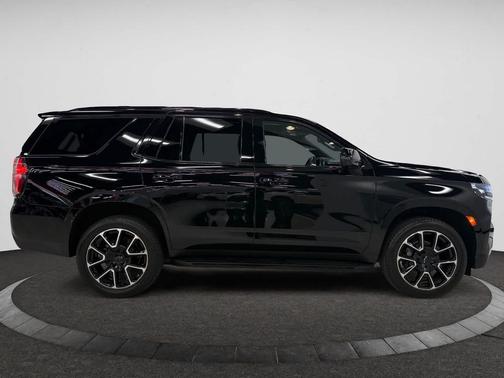 2021 Chevrolet Tahoe 4WD RST