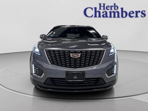 2022 Cadillac XT5 Luxury