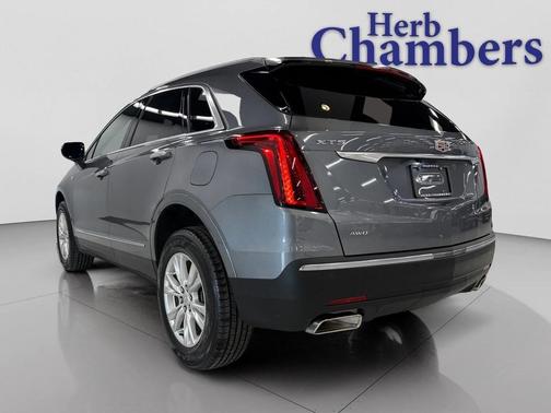 2022 Cadillac XT5 Luxury