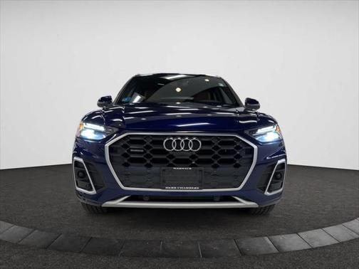 2022 Audi Q5 45 S line Premium Plus