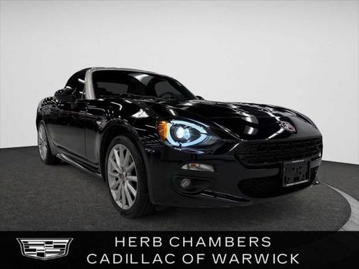 2020 FIAT 124 Spider Base