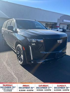2023 Cadillac Escalade ESV Sport