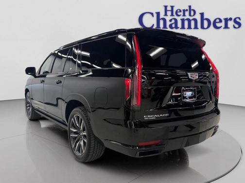 2023 Cadillac Escalade ESV Sport