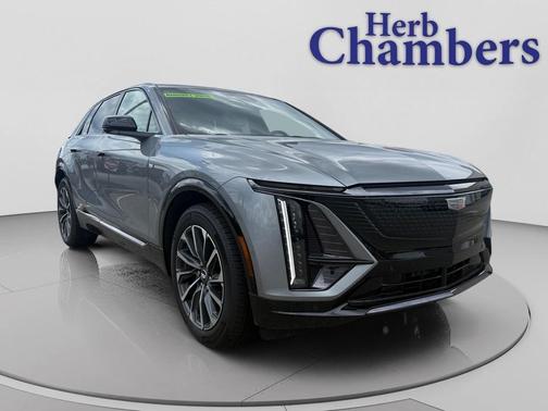Argent Silver Metallic 2025 Cadillac LYRIQ Sport