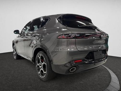 2024 Alfa Romeo Tonale Veloce EAWD