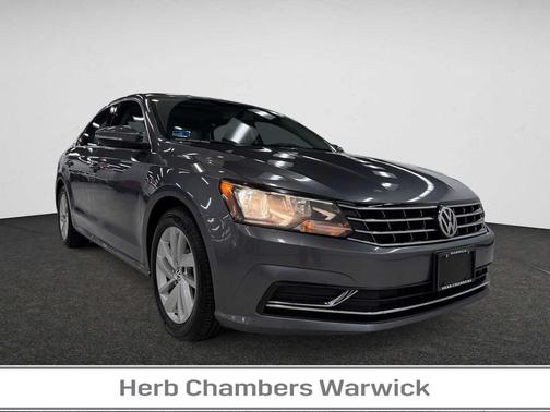 2018 Volkswagen Passat 2.0T SE