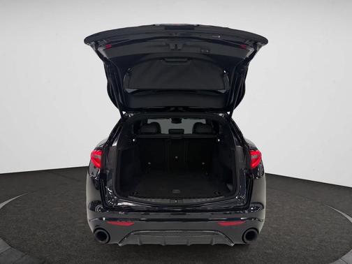 2022 Alfa Romeo Stelvio Ti