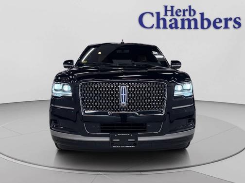 Infinite Black Metallic Clearcoat 2023 Lincoln Navigator Reserve
