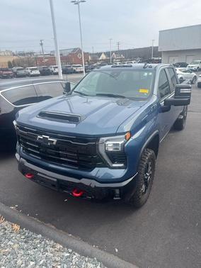 Lakeshore Blue Metallic 2025 Chevrolet Silverado 2500 LT