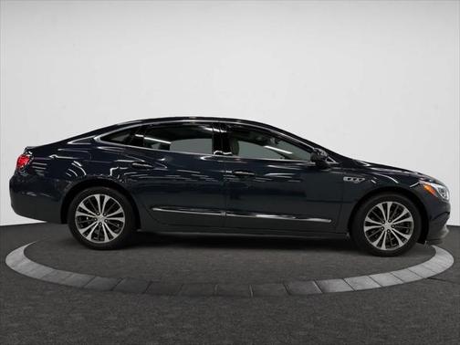 2018 Buick LaCrosse Essence