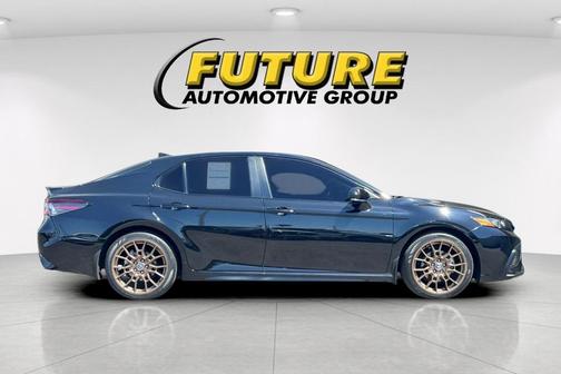 2023 Toyota Camry SE Nightshade