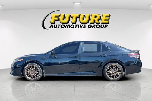 2023 Toyota Camry SE Nightshade