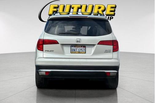 2017 Honda Pilot ELITE