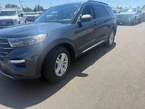 STONE BLUE METALLIC 2022 Ford Explorer XLT